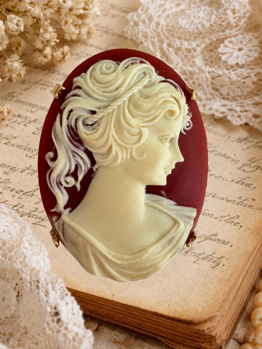 Vintage Cameo Brooch Victorian Revival Lady Profile Resin Gold Tone Oval Pin